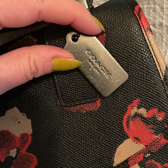 COACH -Page leather saddle bag in black floral - 33615 - NWT❤️ - Picture 5 of 12